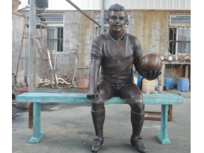 bronce futbolista escultura arte público